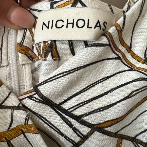 Nicholas Serta Linen Jumpsuit - Picture 8 of 10